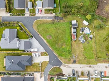 Prodej stavebního pozemku 793 m²