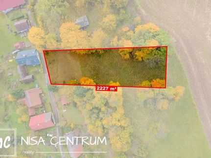 Prodej stavebního pozemku 2227 m²