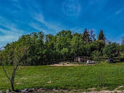 Prodej stavebního pozemku 8627 m²