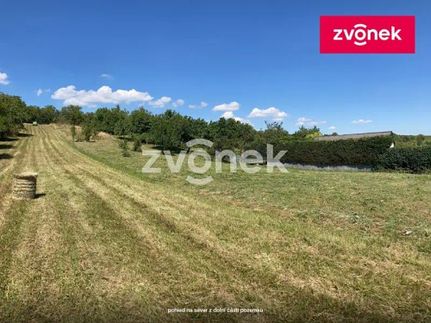 Prodej stavebního pozemku 1992 m²