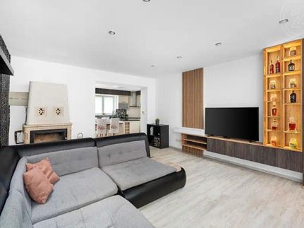 Prodej domu 195 m², pozemek 231 m²