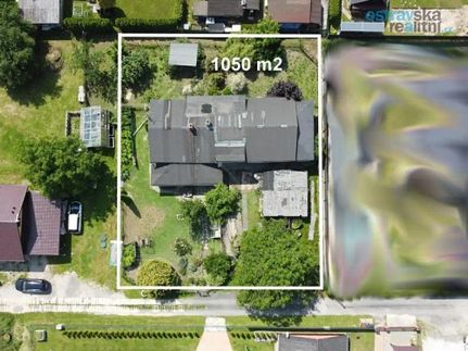 Prodej stavebního pozemku 1050 m²