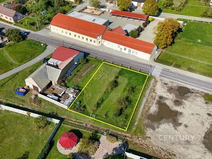 Prodej stavebního pozemku 788 m²