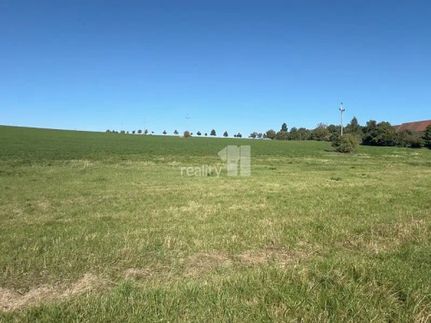 Prodej stavebního pozemku 3737 m²