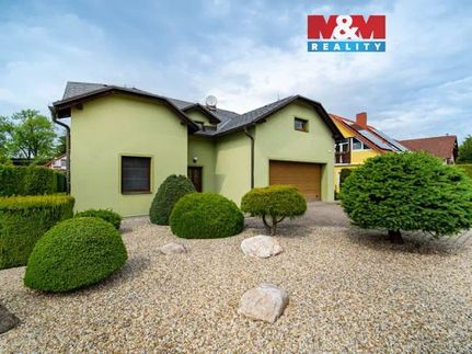 Prodej domu 296 m², pozemek 767 m²