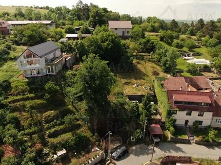 Prodej stavebního pozemku 589 m²