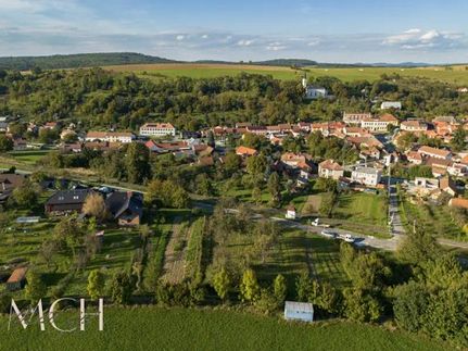 Prodej stavebního pozemku 1356 m²