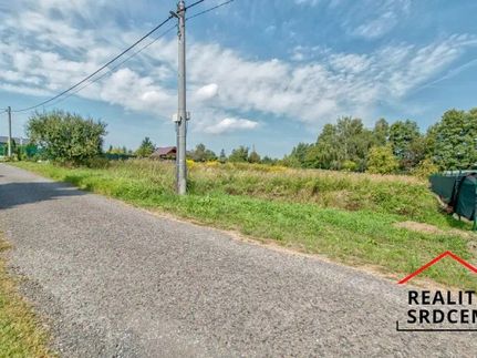 Prodej stavebního pozemku 800 m²