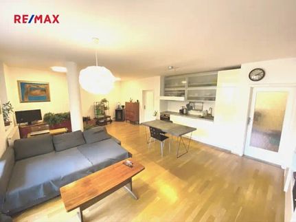 Prodej bytu 2+kk 70 m²