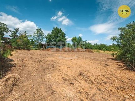 Prodej stavebního pozemku 552 m²