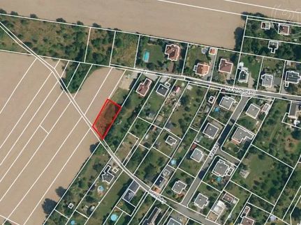 Prodej stavebního pozemku 643 m²