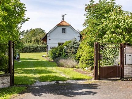 Prodej domu 222 m², pozemek 1882 m²