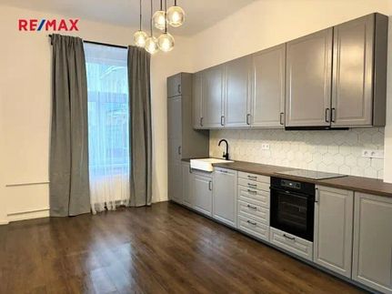 Prodej bytu 2+1 98 m²