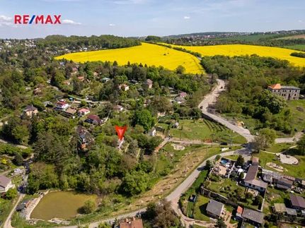 Prodej stavebního pozemku 1537 m²