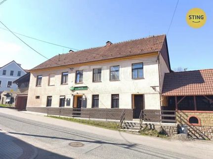 Prodej domu 400 m², pozemek 723 m²