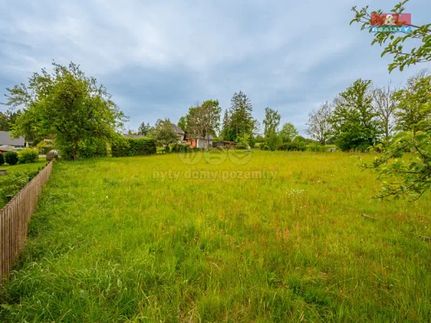 Prodej stavebního pozemku 1203 m²