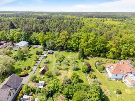 Prodej stavebního pozemku 1712 m²