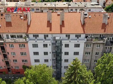 Prodej bytu 2+kk 66 m²