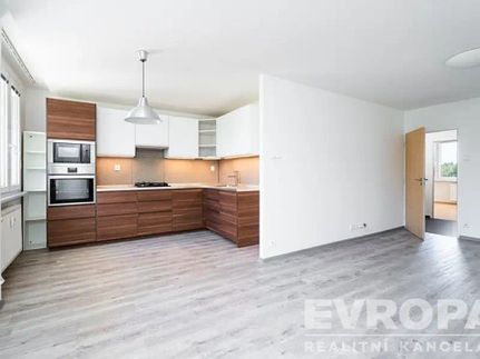 Prodej bytu 3+kk 65 m²