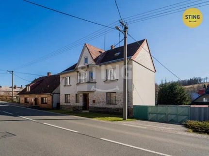 Prodej domu 258 m², pozemek 1153 m²