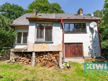 Prodej domu 100 m², pozemek 660 m²