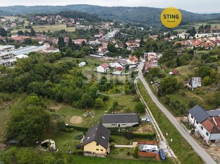 Prodej stavebního pozemku 1928 m²