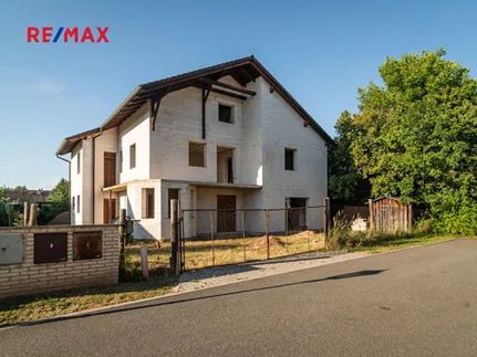 Prodej domu 245 m², pozemek 612 m²