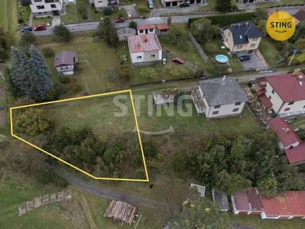 Prodej stavebního pozemku 922 m²