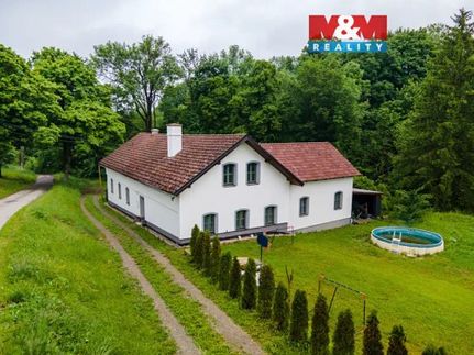 Prodej domu 260 m², pozemek 2511 m²
