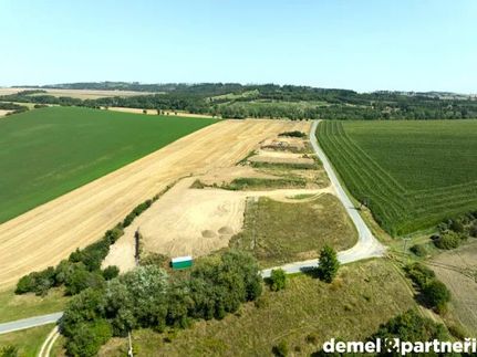 Prodej stavebního pozemku 16966 m²