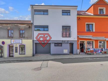 Prodej domu 277 m², pozemek 306 m²
