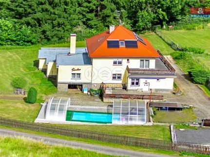 Prodej domu 500 m², pozemek 4054 m²