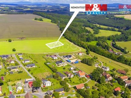 Prodej stavebního pozemku 1679 m²