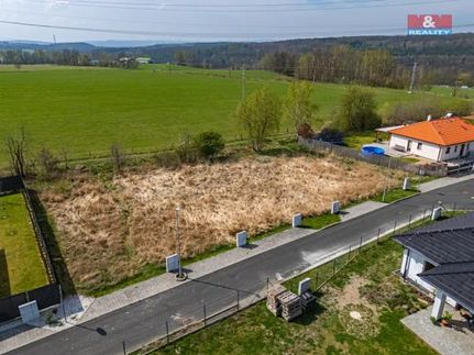 Prodej stavebního pozemku 993 m²