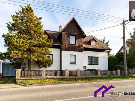 Prodej domu 243 m², pozemek 1270 m²