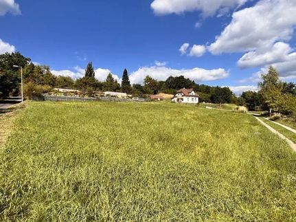 Prodej stavebního pozemku 1450 m²