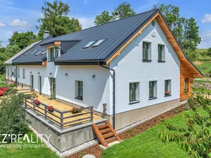 Prodej domu 424 m², pozemek 8496 m²