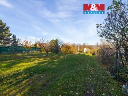 Prodej stavebního pozemku 3342 m²