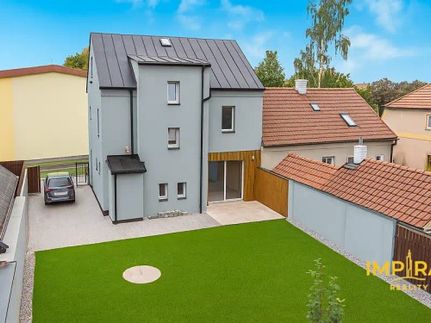 Prodej domu 193 m², pozemek 352 m²