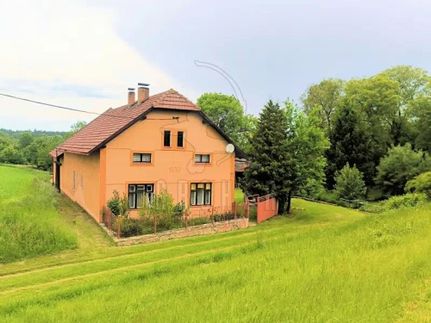 Prodej domu 335 m², pozemek 5044 m²