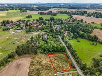 Prodej stavebního pozemku 1760 m²