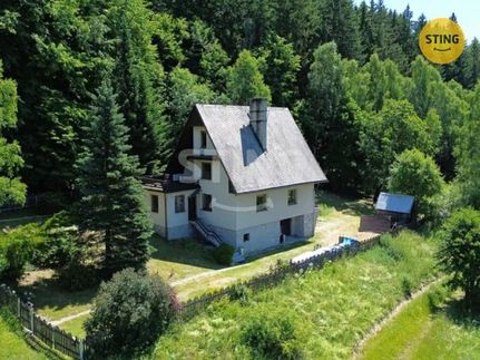 Prodej domu 280 m², pozemek 799 m²