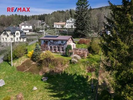 Prodej domu 204 m², pozemek 1737 m²