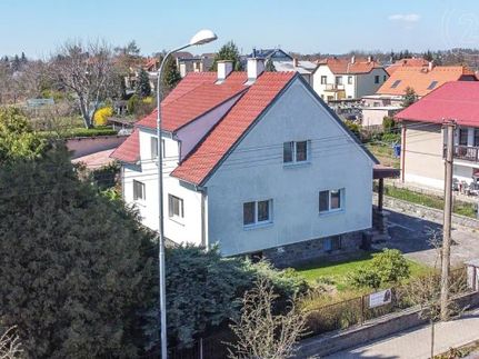 Prodej domu 298 m², pozemek 808 m²