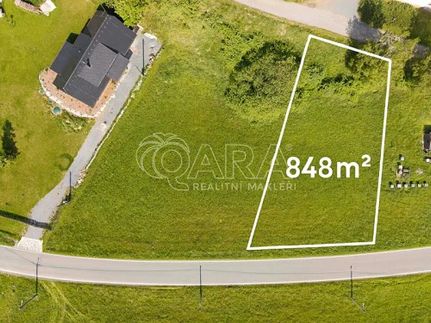 Prodej stavebního pozemku 848 m²