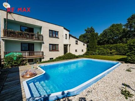 Prodej domu 290 m², pozemek 1221 m²