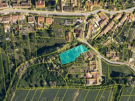 Prodej stavebního pozemku 1316 m²