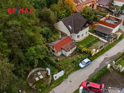 Prodej stavebního pozemku 195 m²