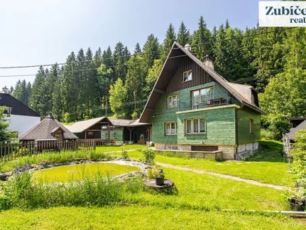 Prodej domu 550 m², pozemek 1419 m²