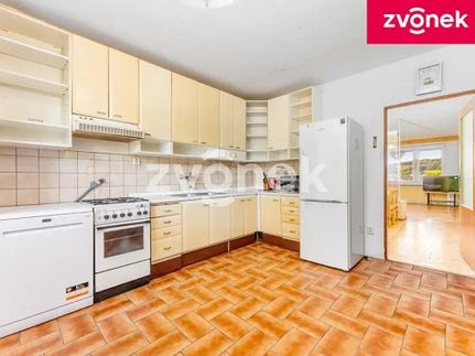 Prodej domu 360 m², pozemek 232 m²